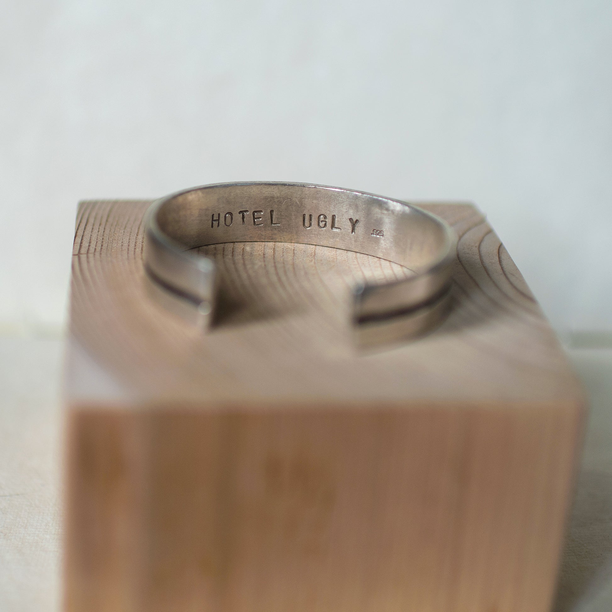 Meander Cuff
