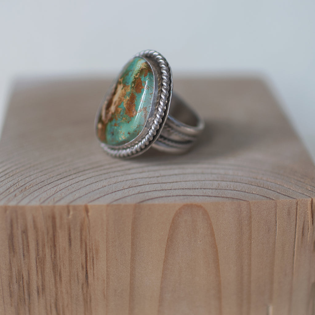 Mother Earth. Size 8