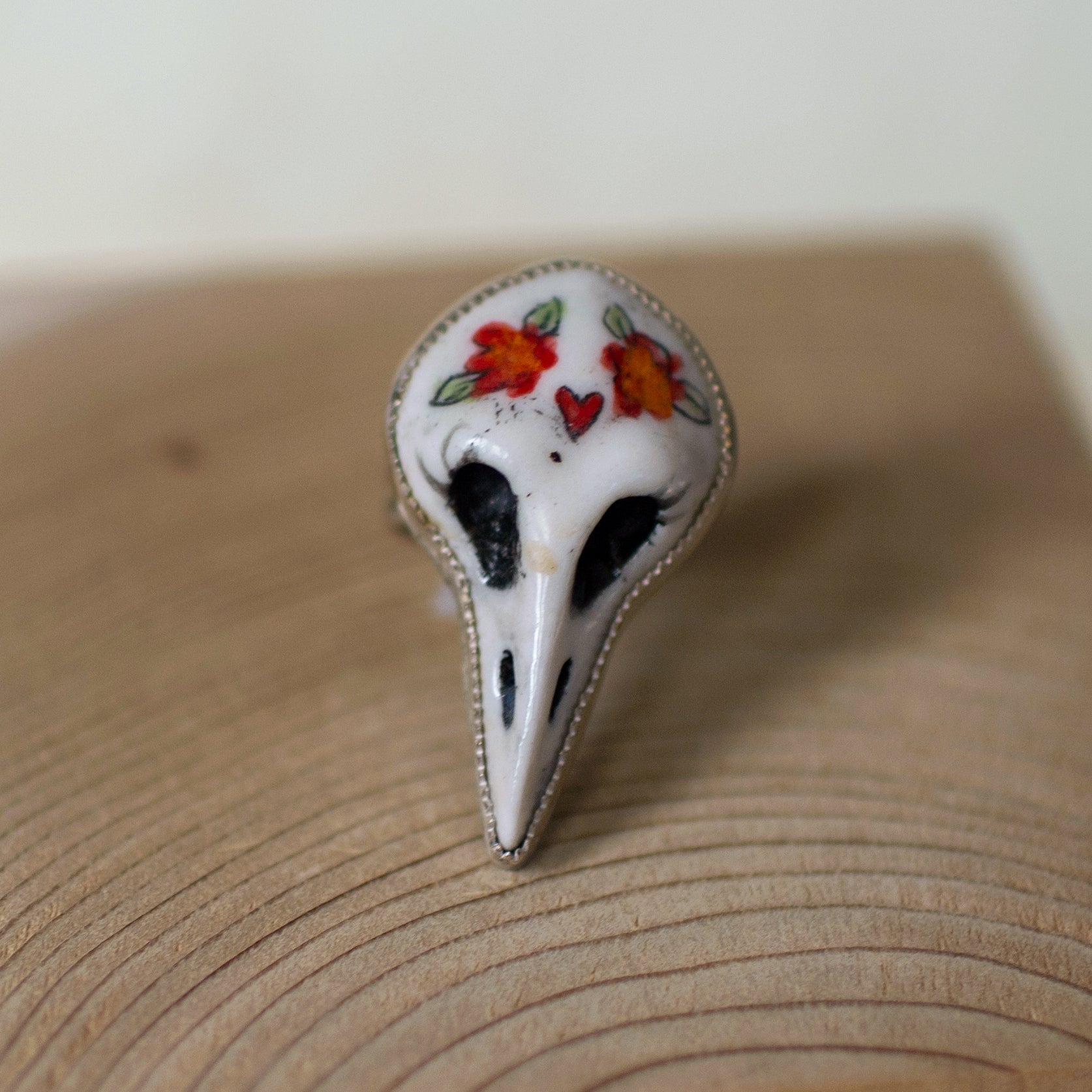Large Bird Sugar Scull. Size 9