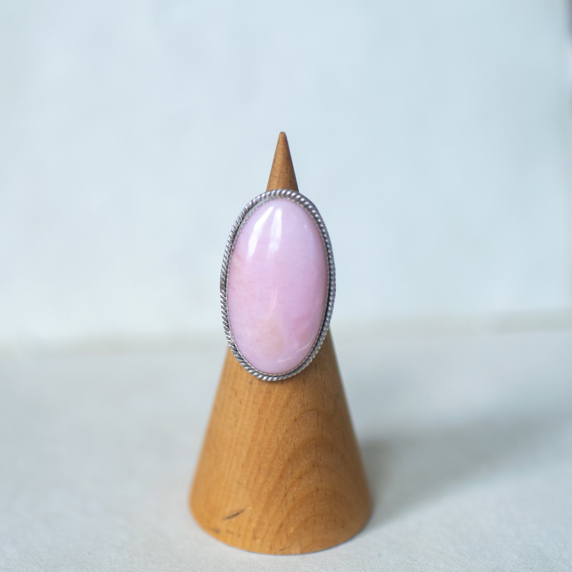 Pink Conch Shell Cabochon Sterling Silver Ring 