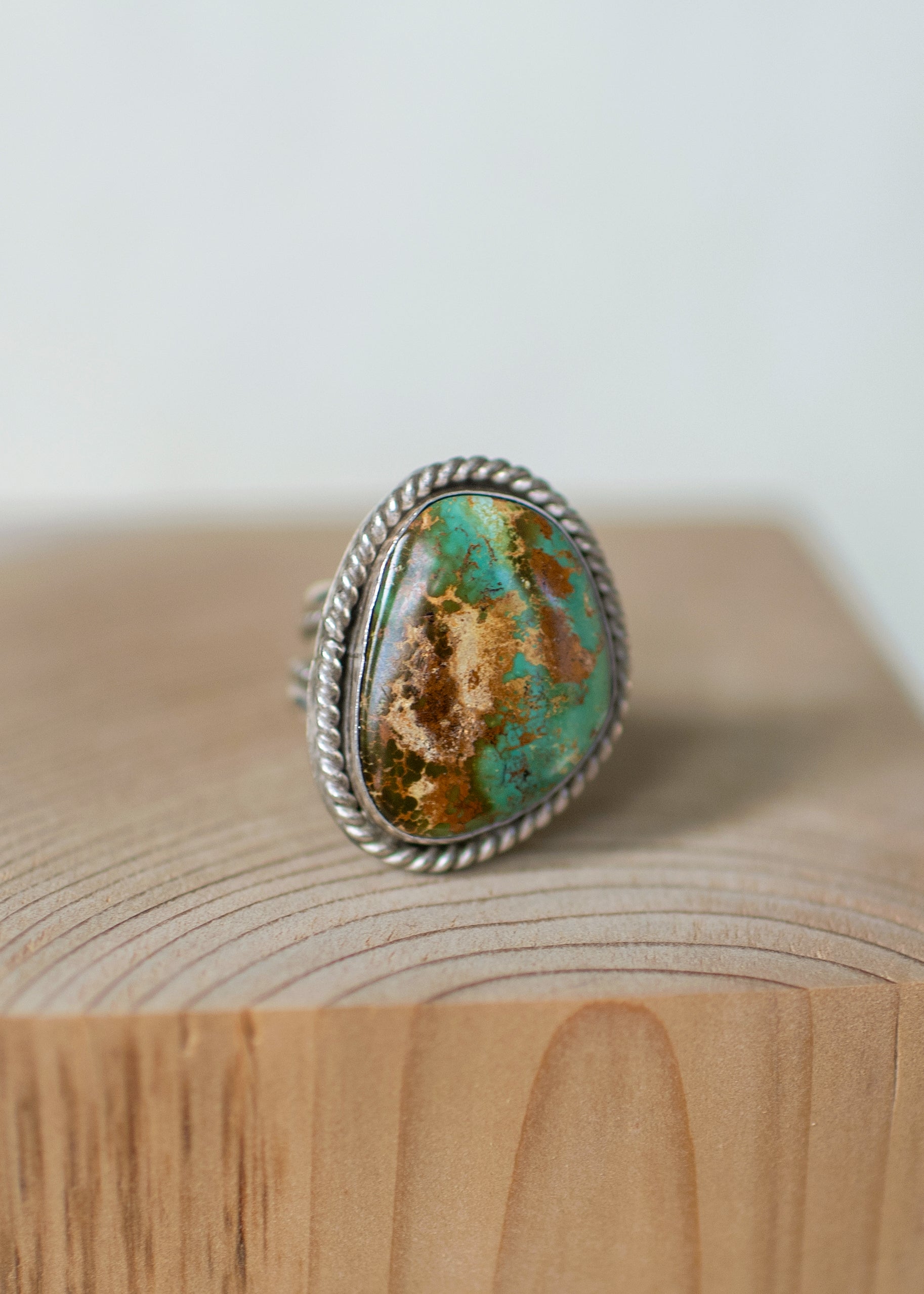 Mother Earth. Size 8